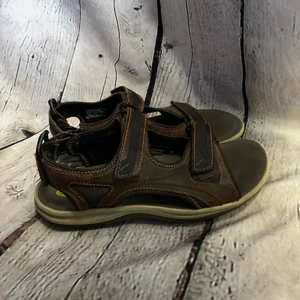 Clarks Wave Walk Brown Adjustable Hook & Loop Comfory‎ Outdoor Sandals Mens Sz 8
